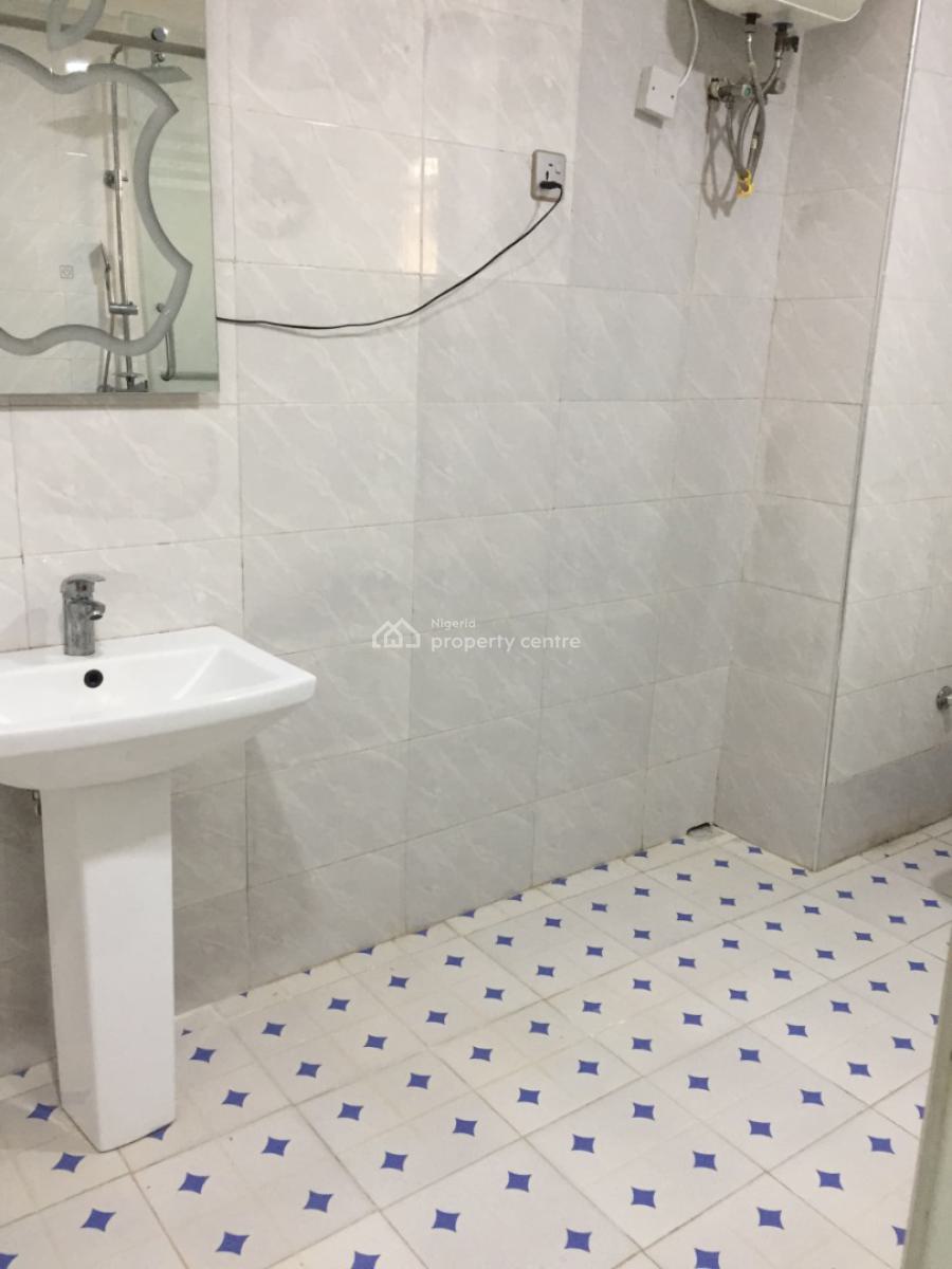 Luxury 3 Bedroom Terrace, Estate, Apo, Abuja, Terraced Duplex for Rent