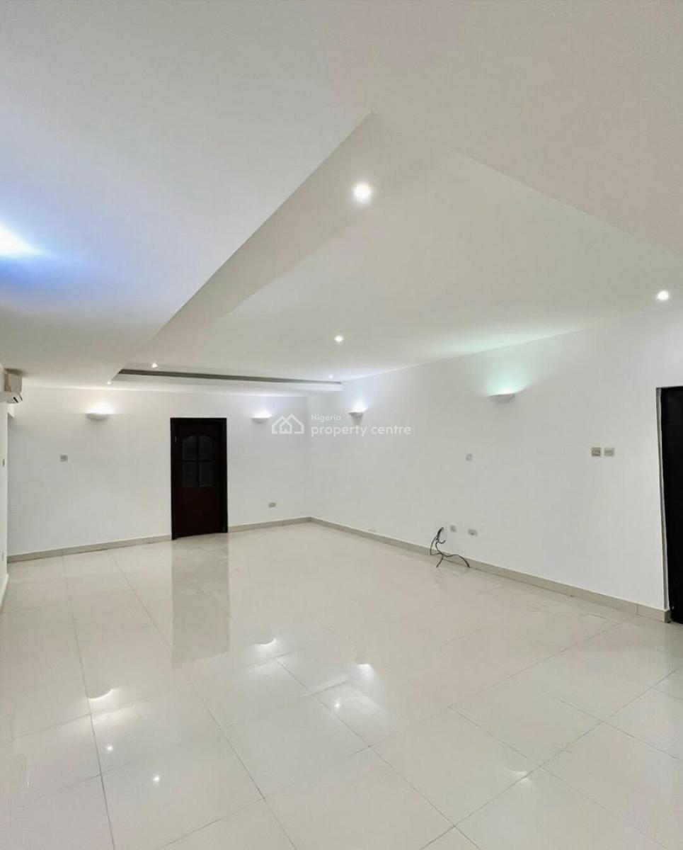 Pristine 3-bedroom Apartment, Lekki Phase 1, Lekki, Lagos, Flat / Apartment for Rent