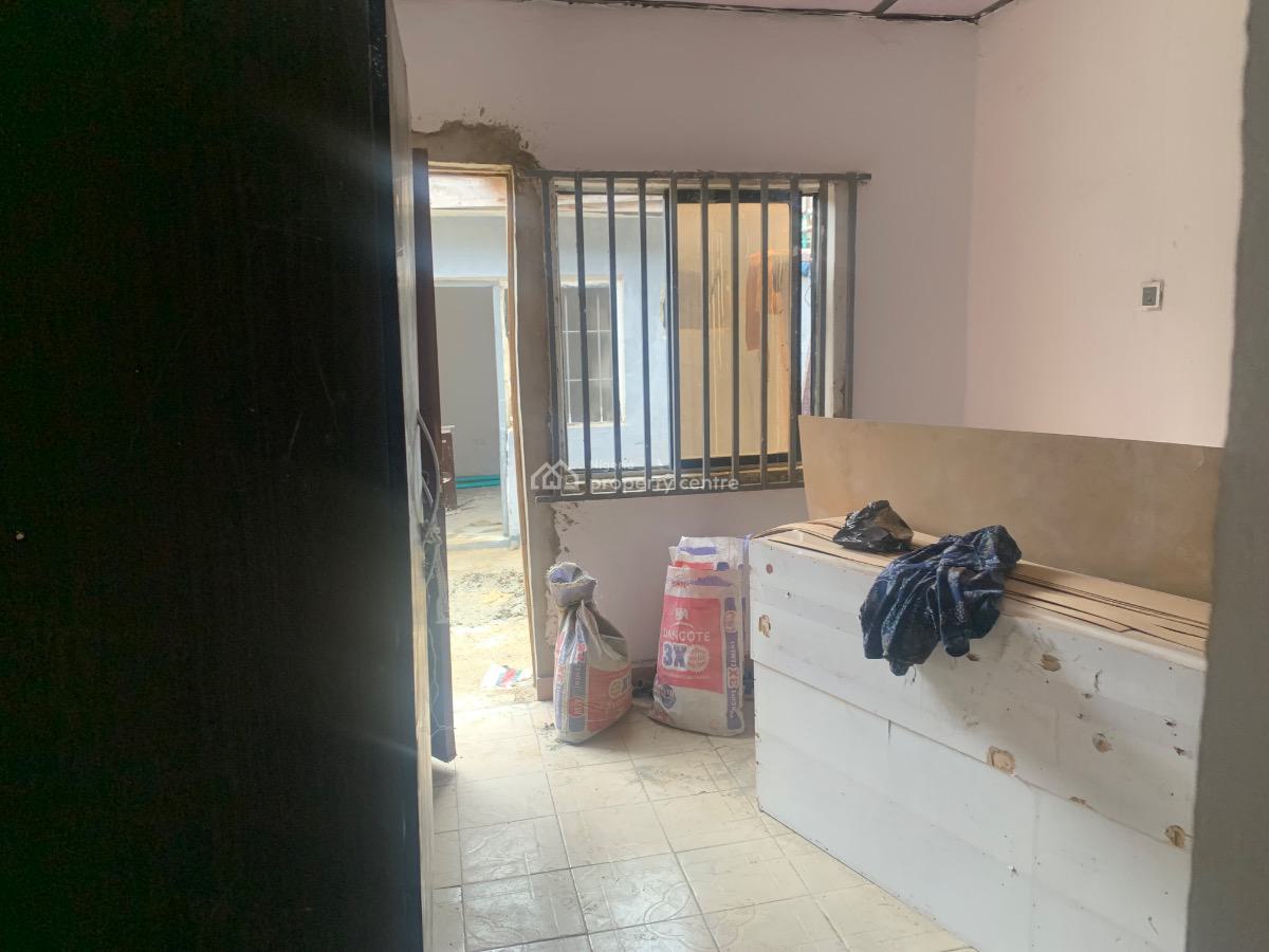 Self Contain, Ikota School, Lekki, Lagos, Self Contain (single Rooms) for Rent