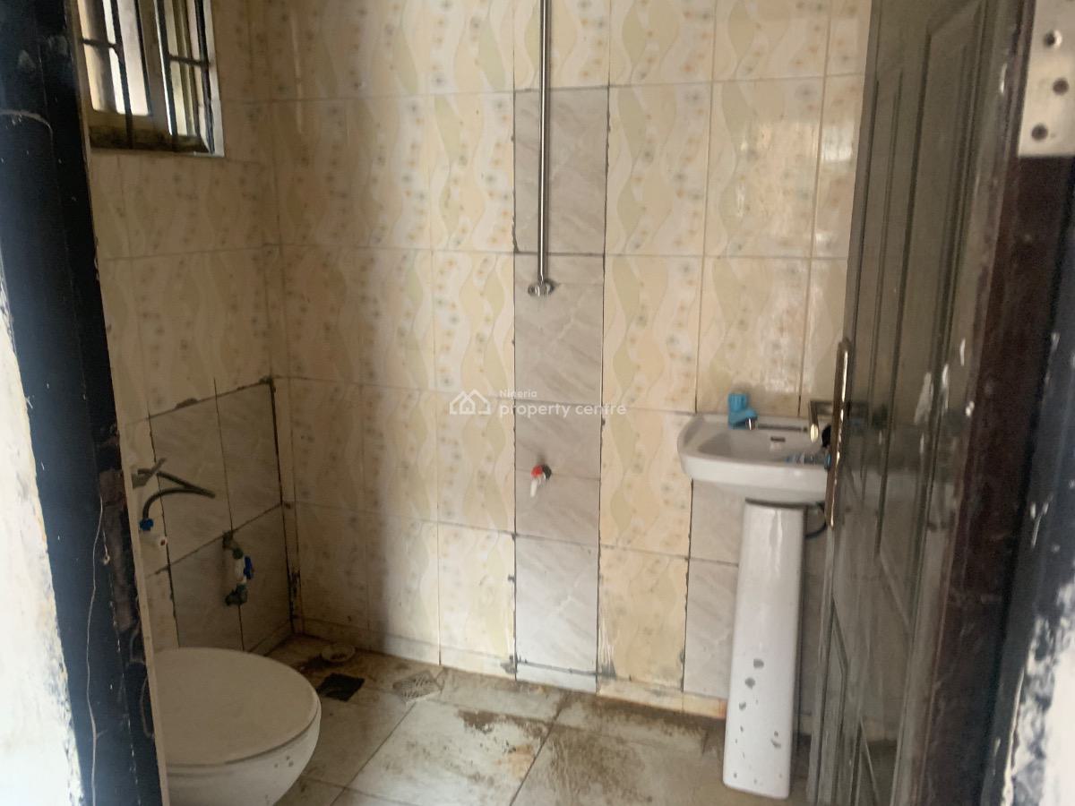 Self Contain, Ikota School, Lekki, Lagos, Self Contain (single Rooms) for Rent