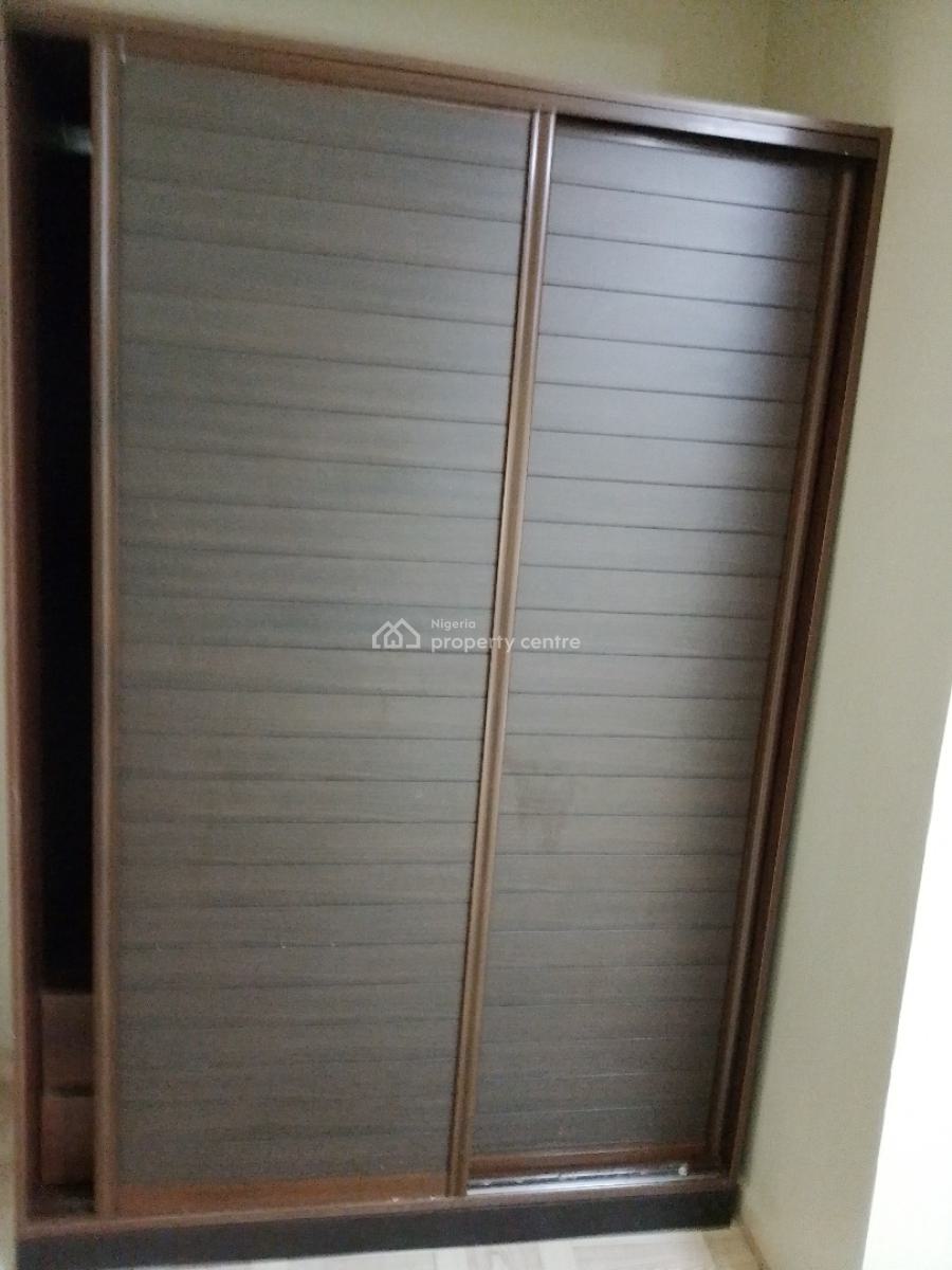 Standard 2 Bedroom Flat  Upstairs with a Room Ba, Off 4 Point, Victoria Island Extension, Victoria Island (vi), Lagos, Flat / Apartment for Rent