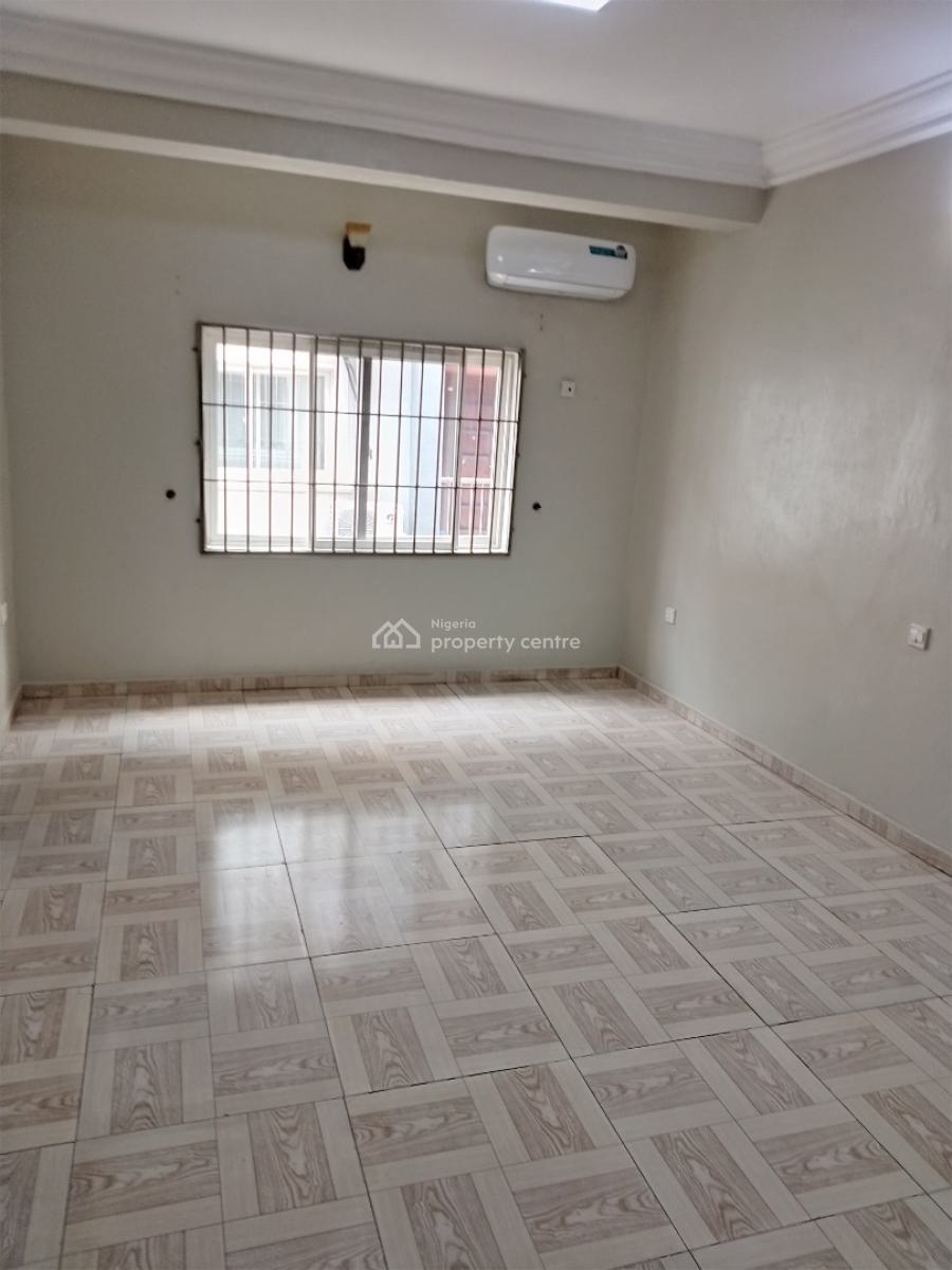 Standard 2 Bedroom Flat  Upstairs with a Room Ba, Off 4 Point, Victoria Island Extension, Victoria Island (vi), Lagos, Flat / Apartment for Rent