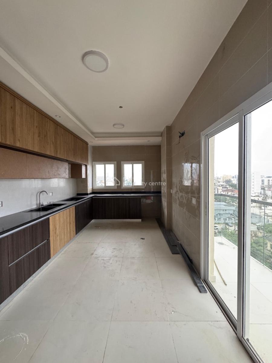 Luxury 4 Bedroom Penthouse with Detailed Finish, Victoria Island, Victoria Island (vi), Lagos, Flat / Apartment for Sale