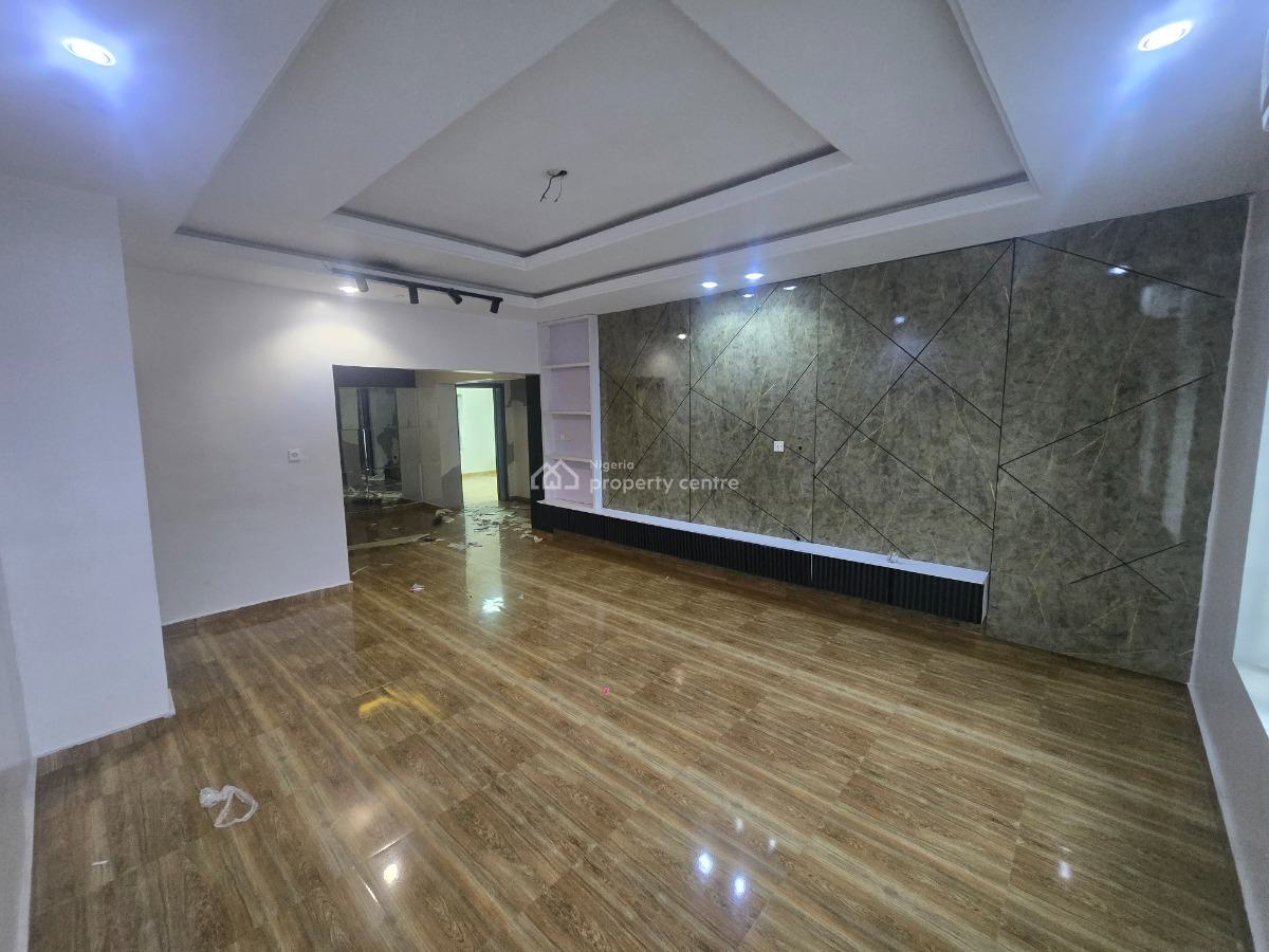 Spacious 3-bedroom Flat Apartment, Off Palace Road, Ikate Elegushi, Lekki, Lagos, Flat / Apartment for Rent