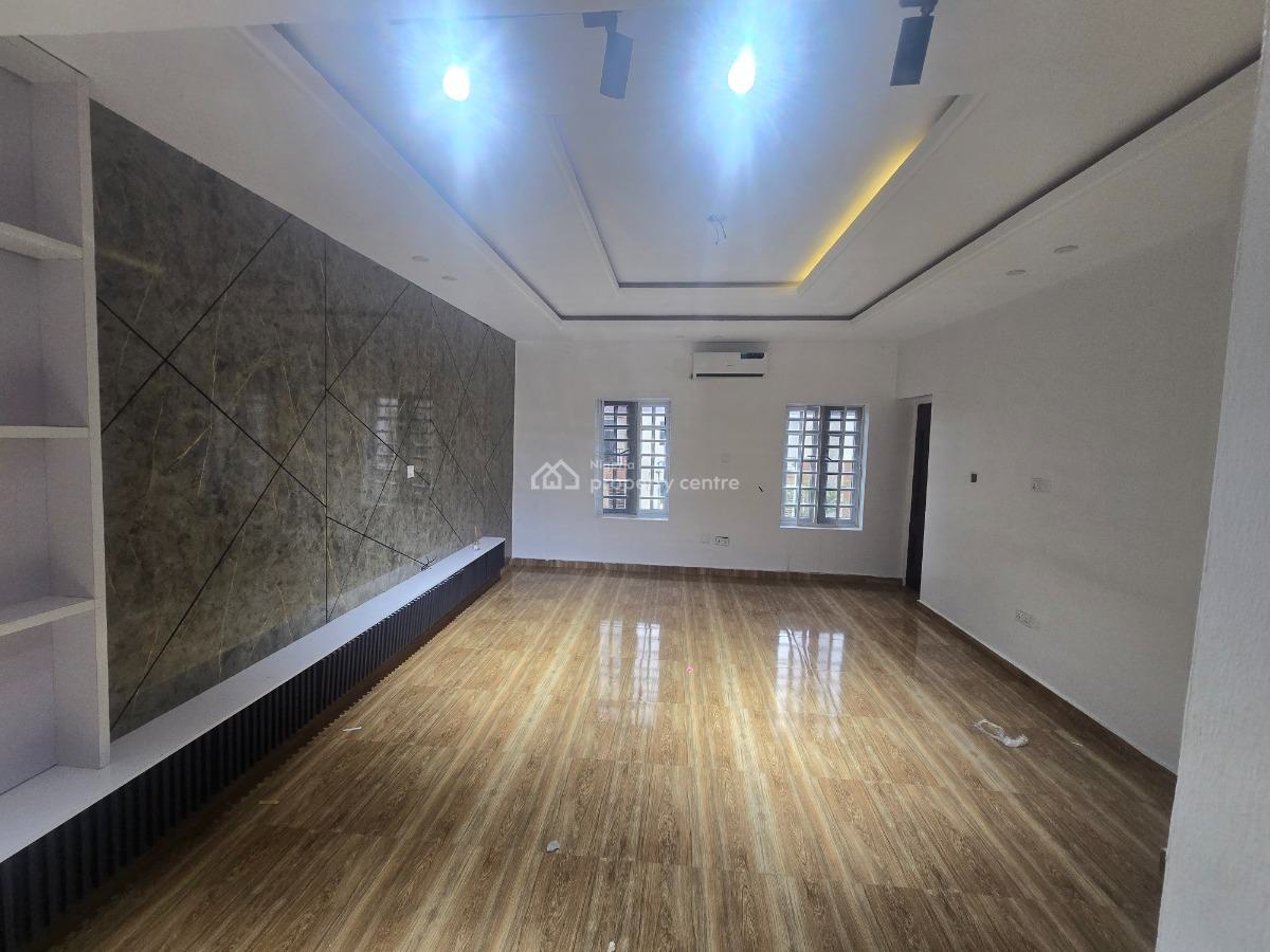 Spacious 3-bedroom Flat Apartment, Off Palace Road, Ikate Elegushi, Lekki, Lagos, Flat / Apartment for Rent