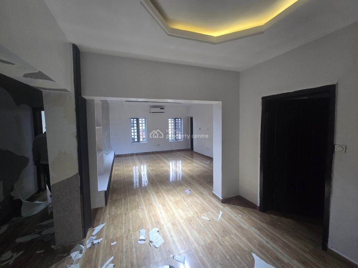 Spacious 3-bedroom Flat Apartment, Off Palace Road, Ikate Elegushi, Lekki, Lagos, Flat / Apartment for Rent
