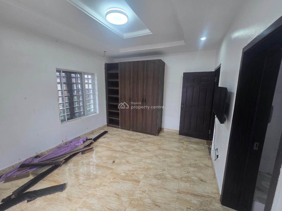 Spacious 3-bedroom Flat Apartment, Off Palace Road, Ikate Elegushi, Lekki, Lagos, Flat / Apartment for Rent