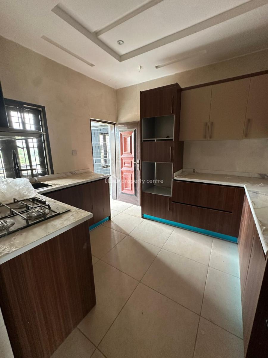 Newly Built 3bedroom Flat, Jahi By Aduvie School, Jahi, Abuja, Flat / Apartment for Rent