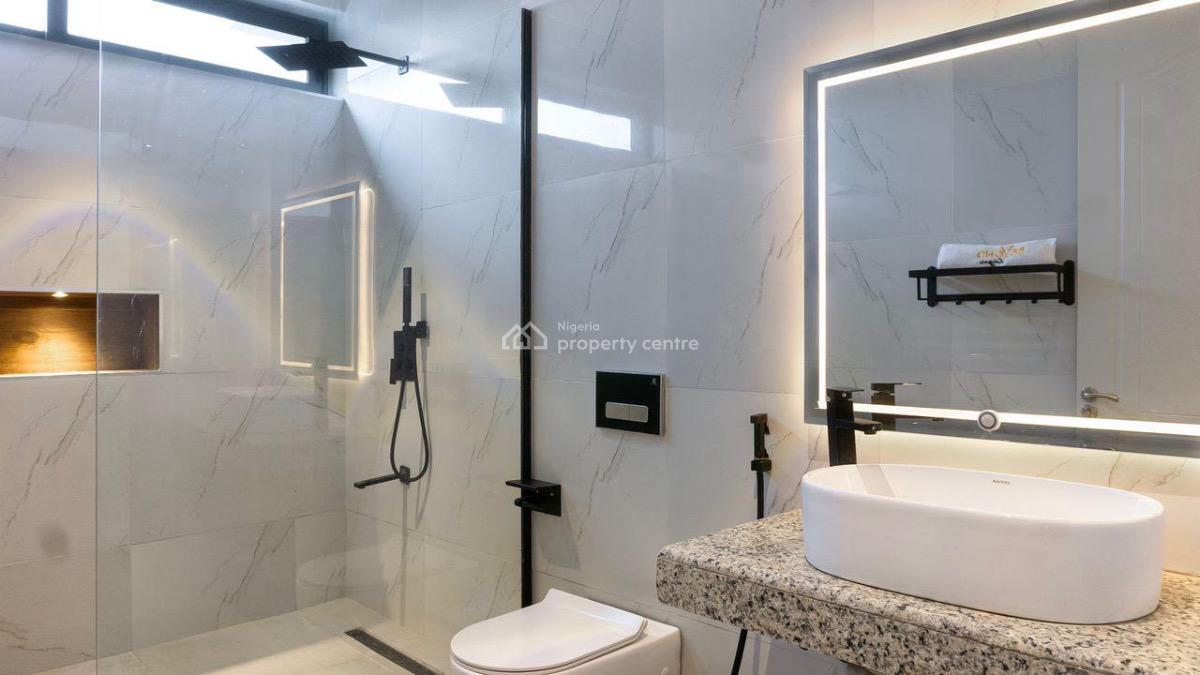 Luxurious 3 Bedroom Penthouse with Gym, Ps5 and Snooker, Redline Court, Fatai Idowu Arobieke, Lekki Phase 1, Lekki, Lagos, Flat / Apartment Short Let
