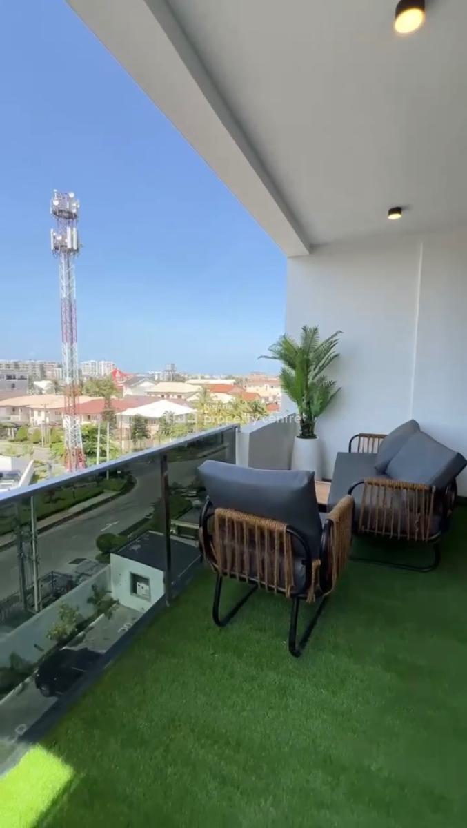 Luxurious 3 Bedroom Penthouse with Gym, Ps5 and Snooker, Redline Court, Fatai Idowu Arobieke, Lekki Phase 1, Lekki, Lagos, Flat / Apartment Short Let