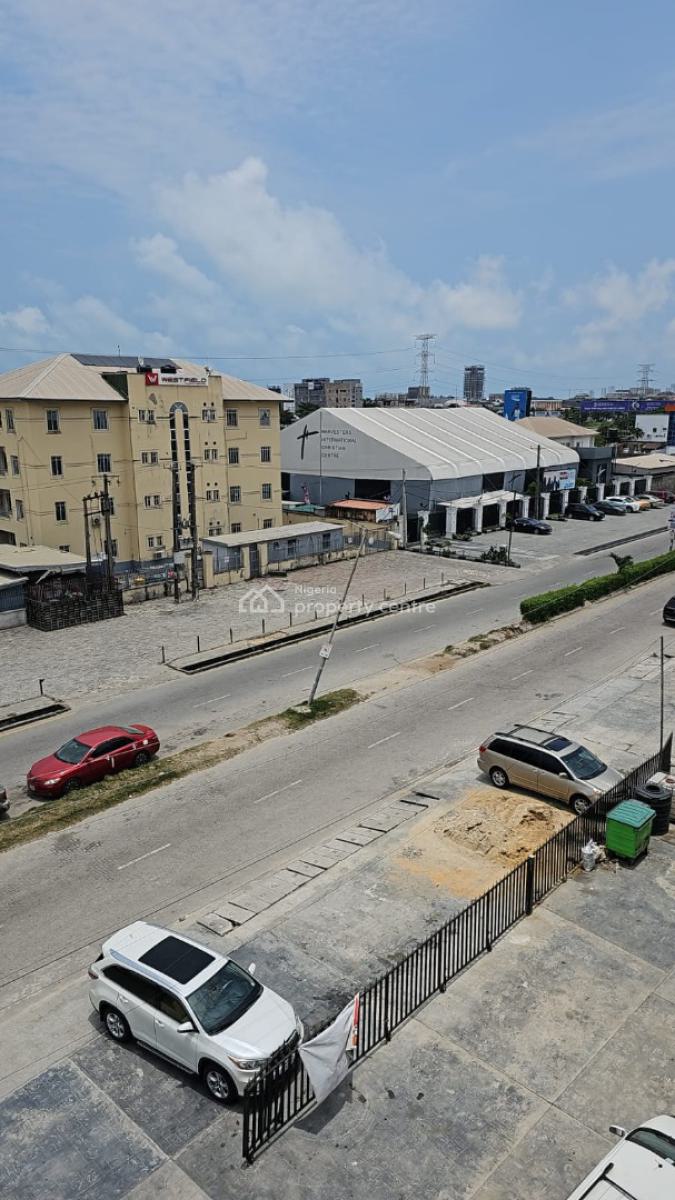 55sqm Shop Space, Lekki Phase 1, Lekki, Lagos, Shop for Rent