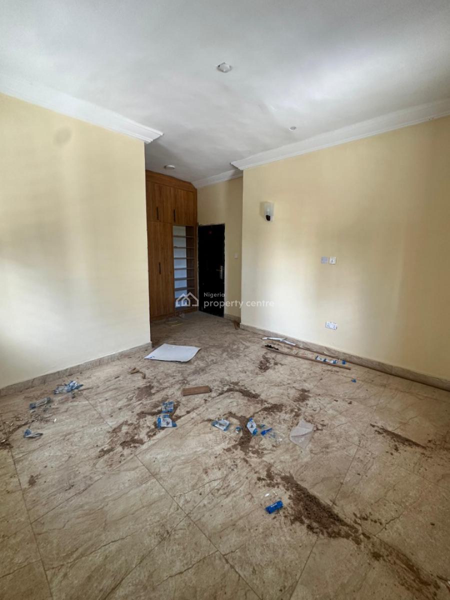 Newly Built 3bedroom with Bq, in an Estate Idu Abuja, Idu Industrial, Abuja, Flat / Apartment for Rent