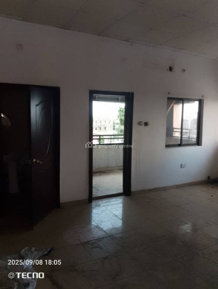 Lovely 2 Bedrm Flat Penthouse+ Amenities, Off Hakeem Balogun Str Agidingbi Alausa, Agidingbi, Ikeja, Lagos, Commercial Property for Rent