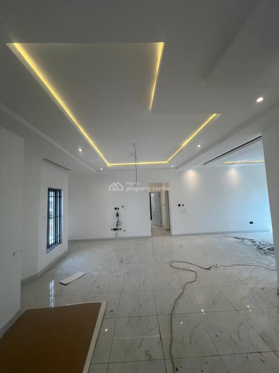 Luxury 2 Bedroom Flat, Guzape District, Abuja, Flat / Apartment for Sale