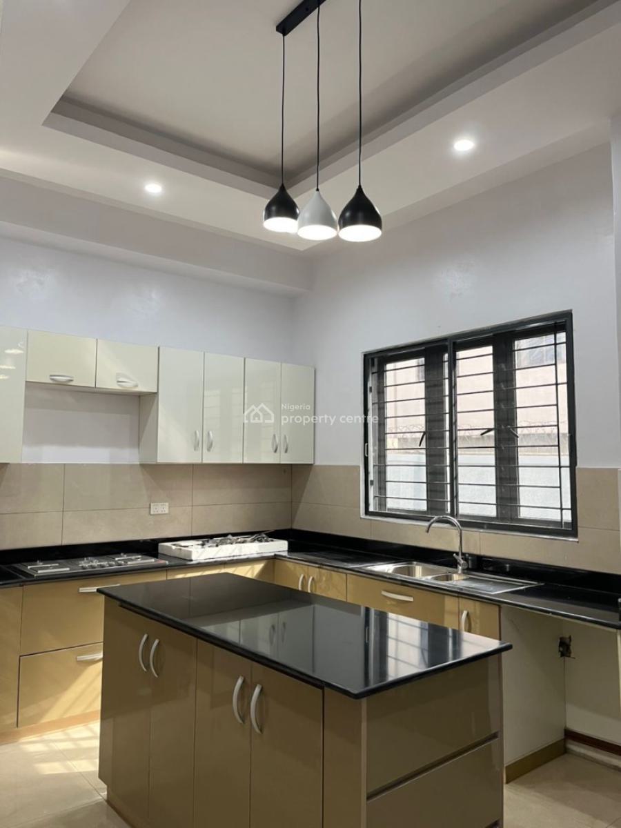 Amazingly Finished 5 Bedroom Well Structured Detached House, Ogudu Gra Phase 1, Gra, Ogudu, Lagos, Detached Duplex for Sale