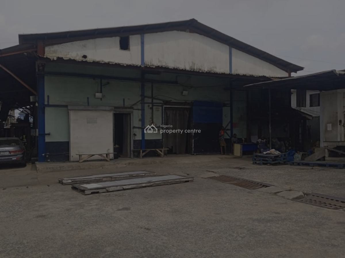 Warehouse with The Cold Room, Facing Main Ikorodu Road, Kosofe, Lagos, Warehouse for Sale