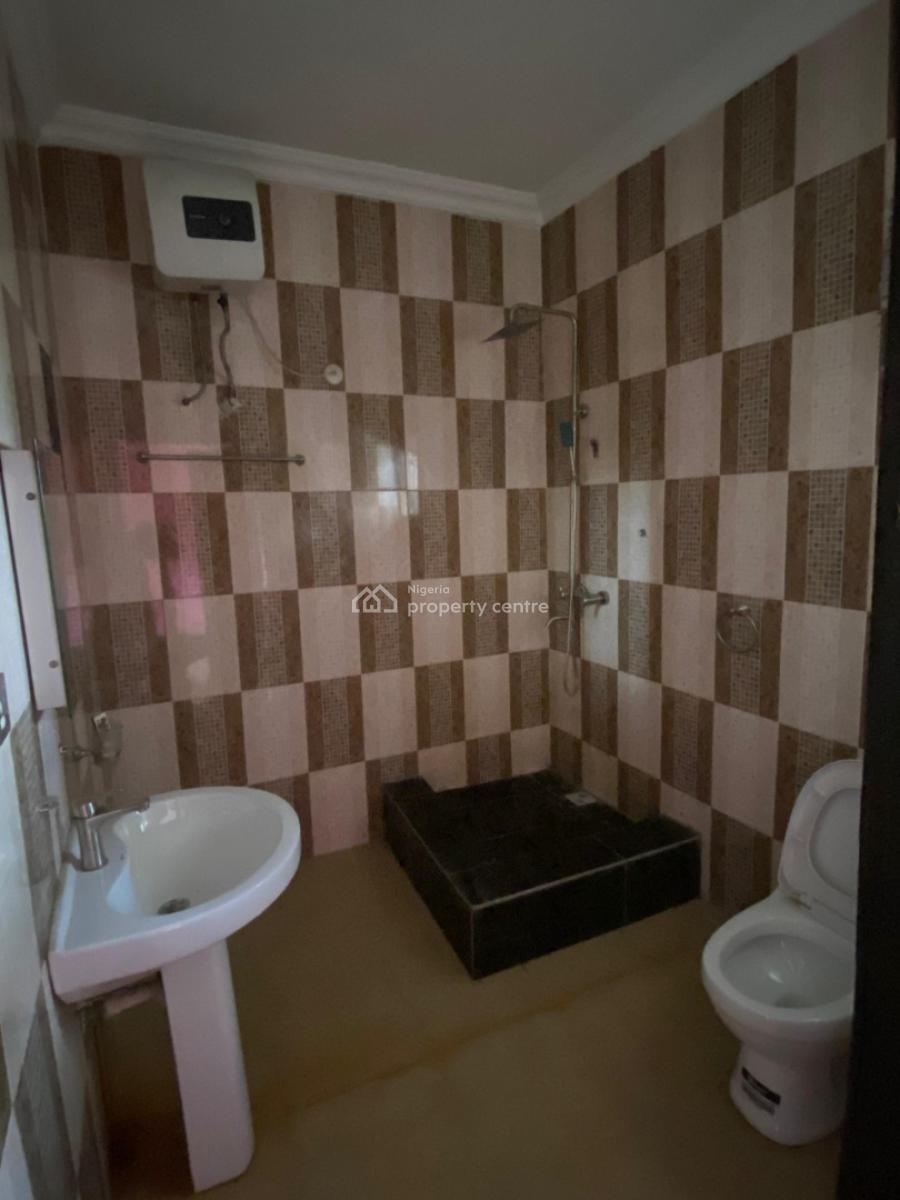 Luxury 4 Bedroom Duplex, Off Mobile Road., Ilaje, Ajah, Lagos, House for Rent