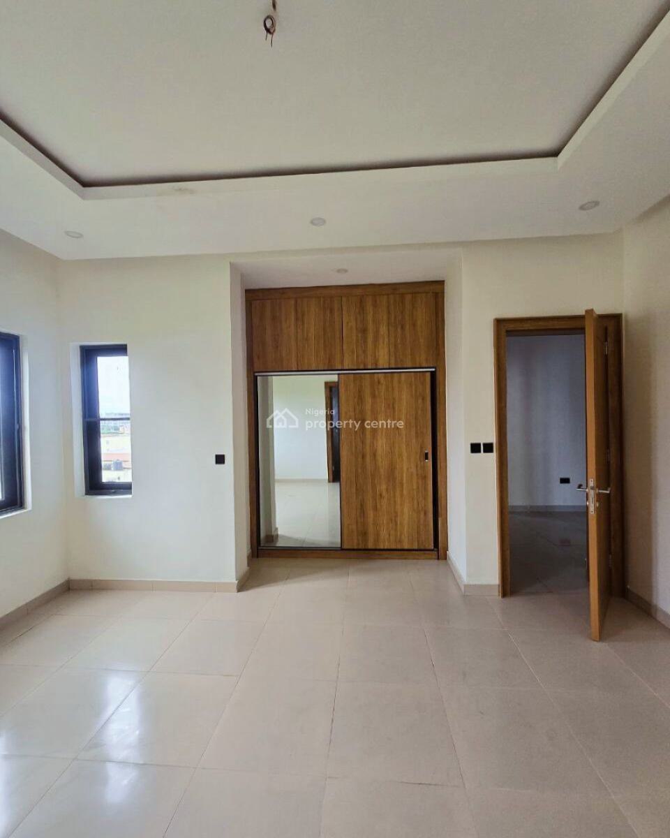 2-bedroom Penthouse (with Bq), Lekki Phase 1, Lekki, Lagos, Flat / Apartment for Rent