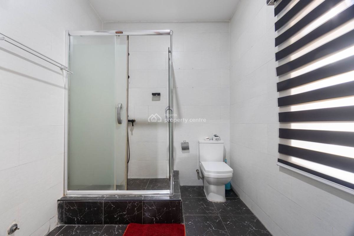 Luxury 2 Bedroom with Swimming Pool,gym and Rooftop Chill Spot, 2nd Roundabout, Lekki, Lagos, Flat / Apartment Short Let