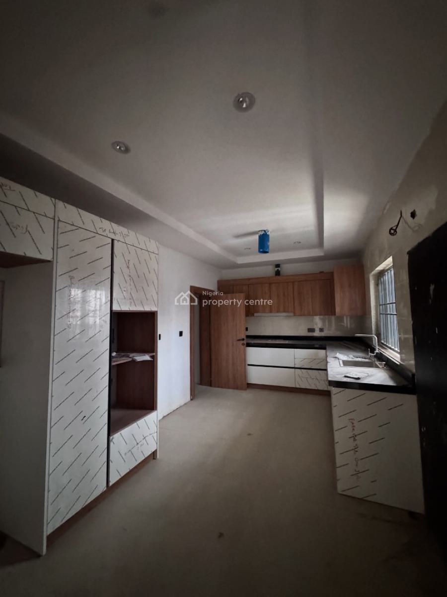 Solid Built 6 Bedroom Semi Detached Duplex in a Serene Environment, Durumi, Abuja, Semi-detached Duplex for Sale