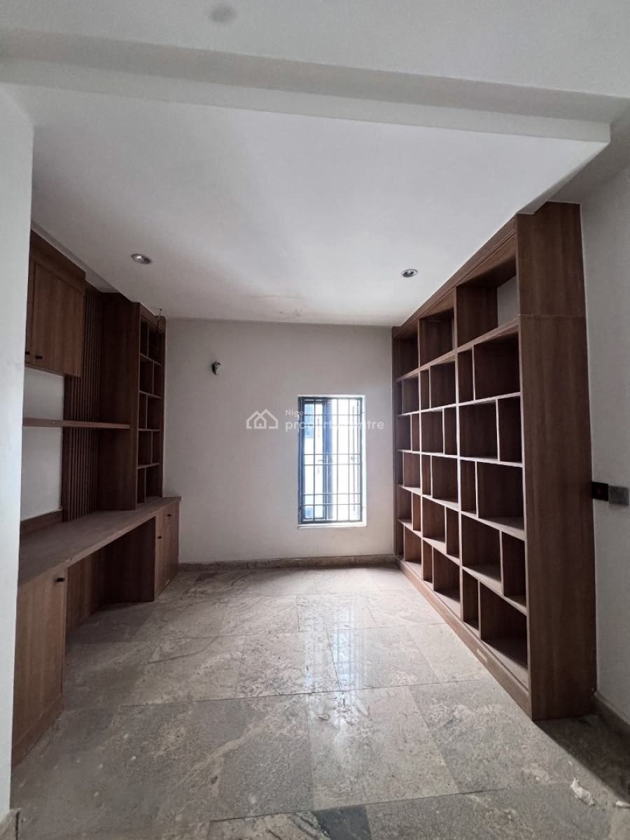 Solid Built 6 Bedroom Semi Detached Duplex in a Serene Environment, Durumi, Abuja, Semi-detached Duplex for Sale