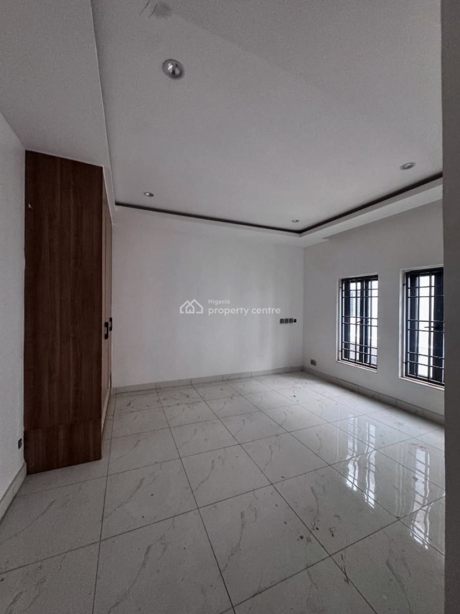 Solid Built 6 Bedroom Semi Detached Duplex in a Serene Environment, Durumi, Abuja, Semi-detached Duplex for Sale