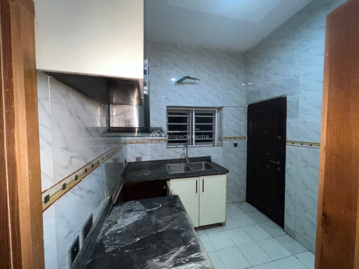 3 Bedroom Apartment, Off Palace Road, Oniru, Victoria Island (vi), Lagos, Flat / Apartment for Rent