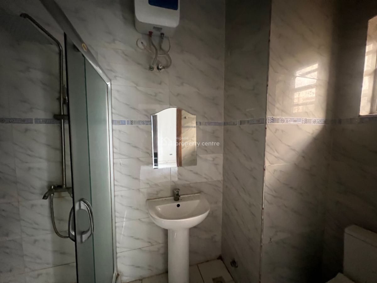 3 Bedroom Apartment, Off Palace Road, Oniru, Victoria Island (vi), Lagos, Flat / Apartment for Rent