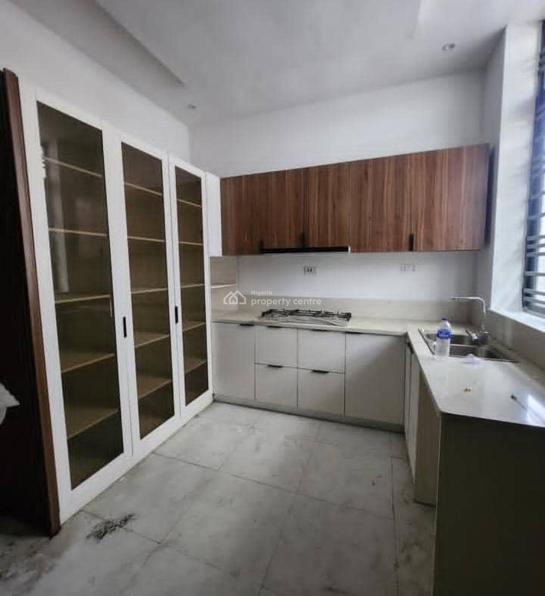 Luxury 4bedroom, Chevron, Lekki, Lagos, Semi-detached Duplex for Rent