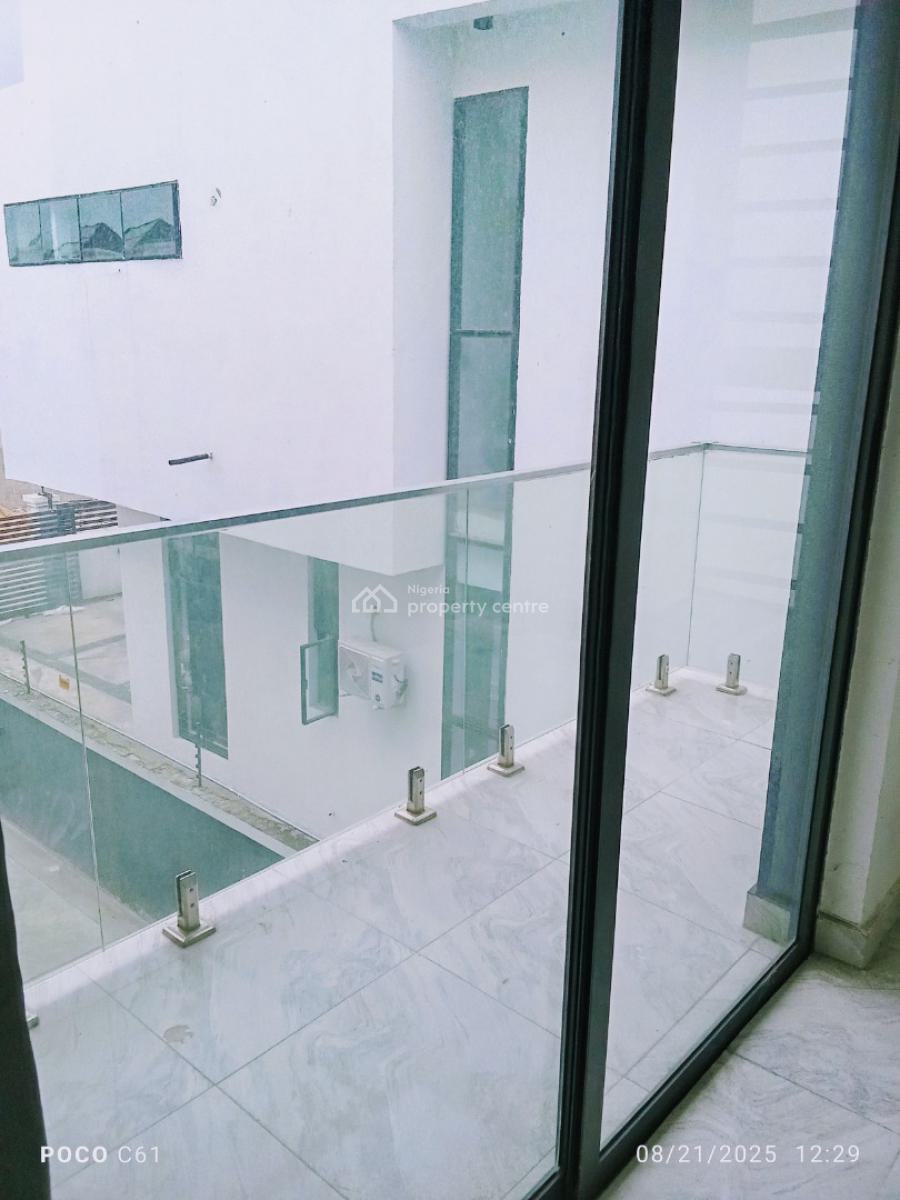 Strategically Located Luxury 4 Bedroom Semi Detached Duplex, Chevron, Lekki Phase 2, Lekki, Lagos, Semi-detached Duplex for Sale