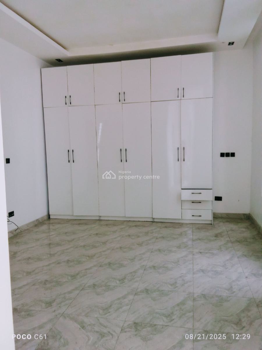 Strategically Located Luxury 4 Bedroom Semi Detached Duplex, Chevron, Lekki Phase 2, Lekki, Lagos, Semi-detached Duplex for Sale