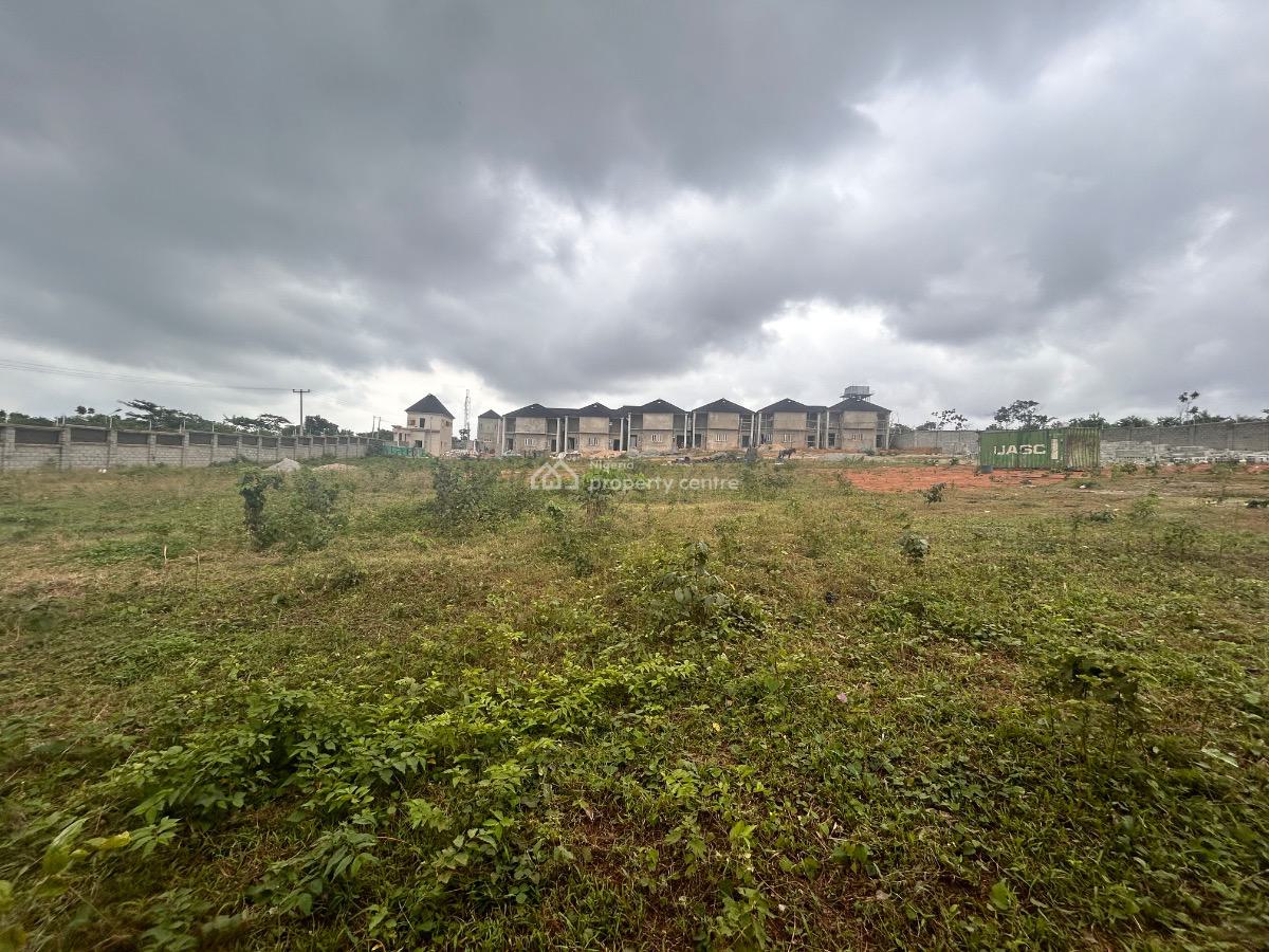 Luxury Four Bedroom Semi Detached Terraced Duplex, Stadium Road, Gra, Ijebu Ode, Ogun, Semi-detached Duplex for Sale