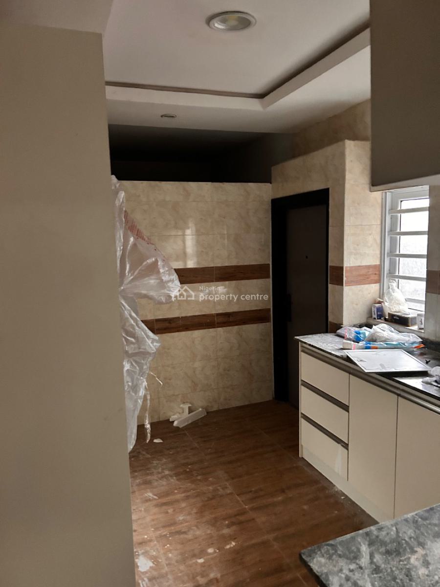 Luxury Four Bedrooms Semi Detached Duplex, Stadium Road, Gra, Ijebu Ode, Ogun, Semi-detached Duplex for Sale