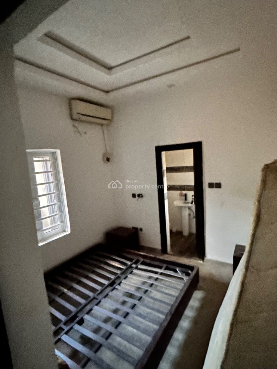 Luxury Four Bedrooms Semi Detached Duplex, Stadium Road, Gra, Ijebu Ode, Ogun, Semi-detached Duplex for Sale