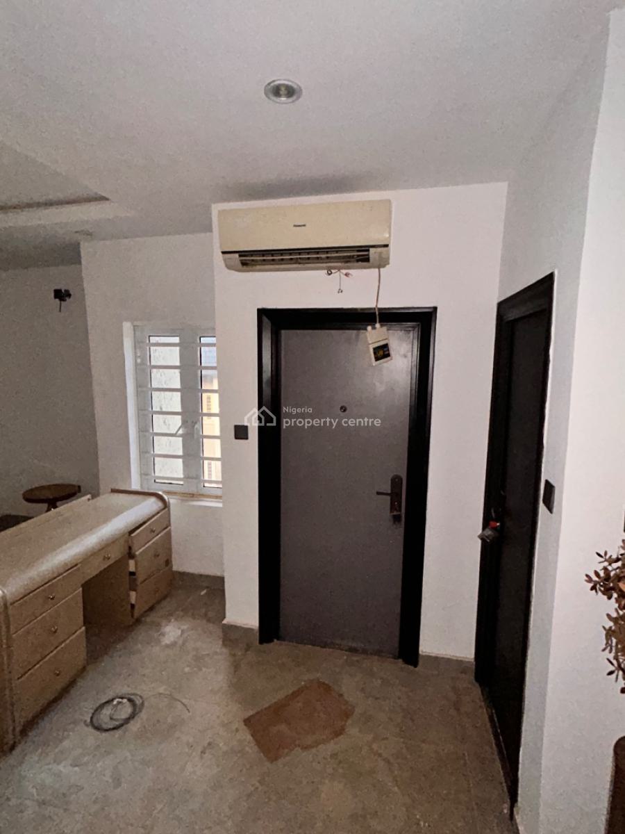 Luxury Four Bedrooms Semi Detached Duplex, Stadium Road, Gra, Ijebu Ode, Ogun, Semi-detached Duplex for Sale