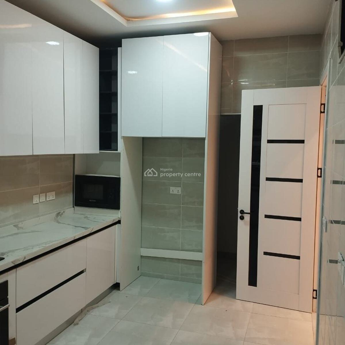 Serviced 4-bedroom Terrace Duplex with Bq, Victoria Island (vi), Lagos, Terraced Duplex for Rent
