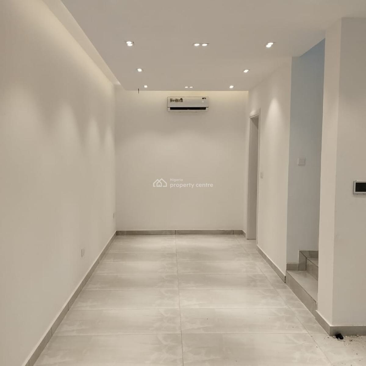 Serviced 4-bedroom Terrace Duplex with Bq, Victoria Island (vi), Lagos, Terraced Duplex for Rent