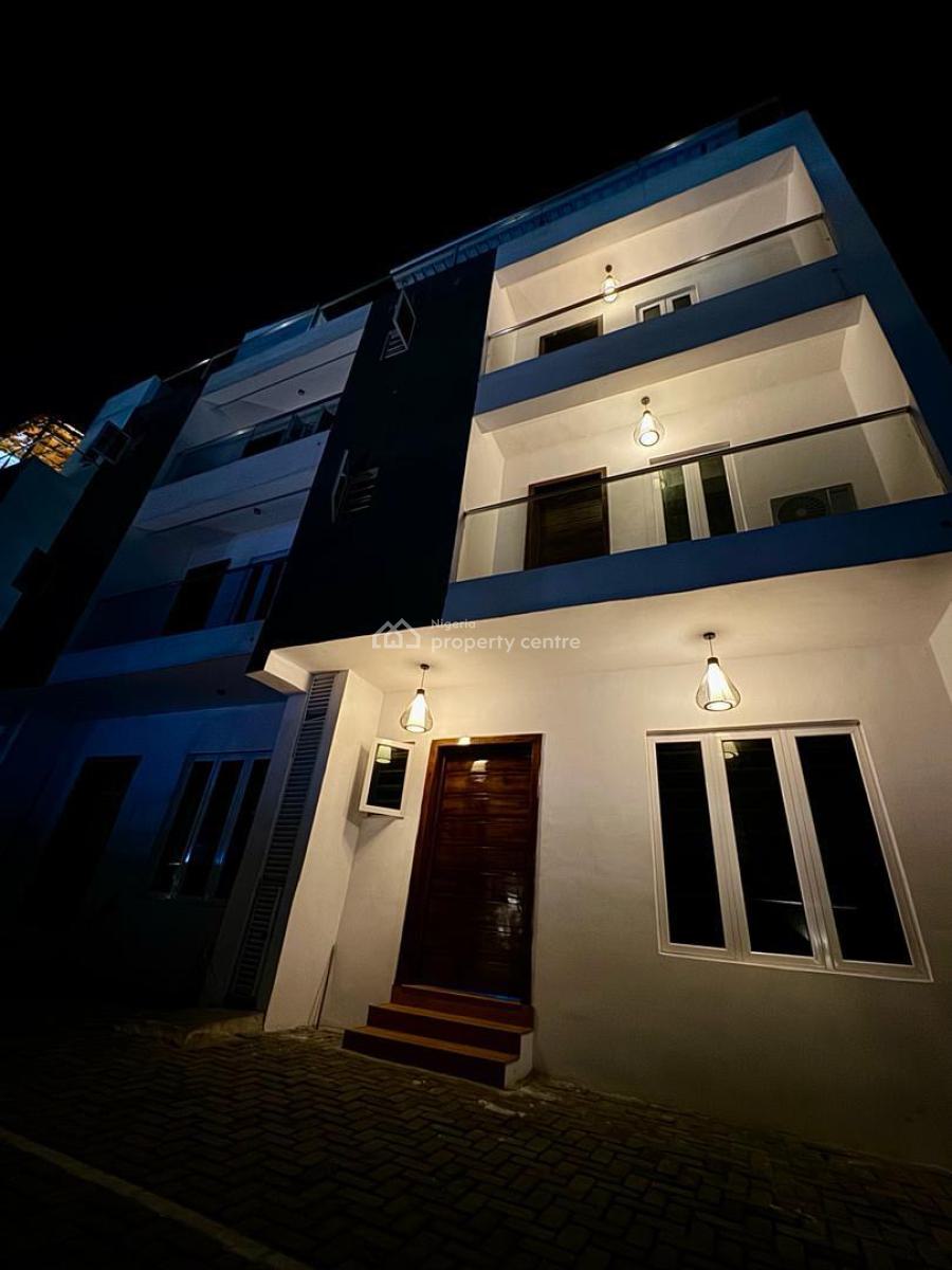 Luxury 3 Bedroom Terrace with Snooker Board and Ps5, Off Admiralty Way, Lekki Phase 1, Lekki, Lagos, Flat / Apartment Short Let