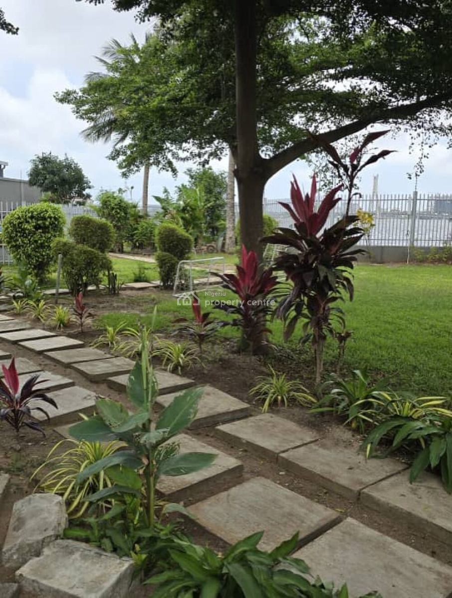 4-bedroom Terrace with Bq, Banana Island, Ikoyi, Lagos, Terraced Duplex for Rent