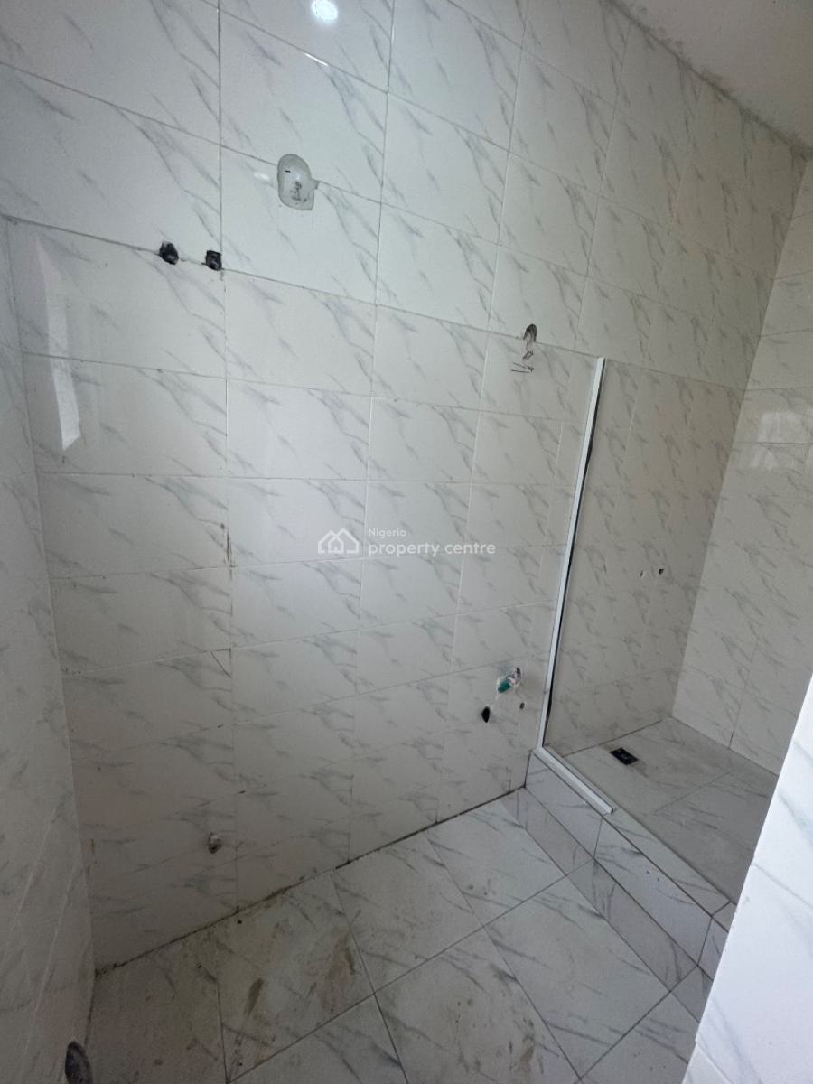a Luxury Fully Serviced 2 Bedroom Apartment with Bq, Off Spg Road, Ologolo, Lekki, Lagos, Flat / Apartment for Rent