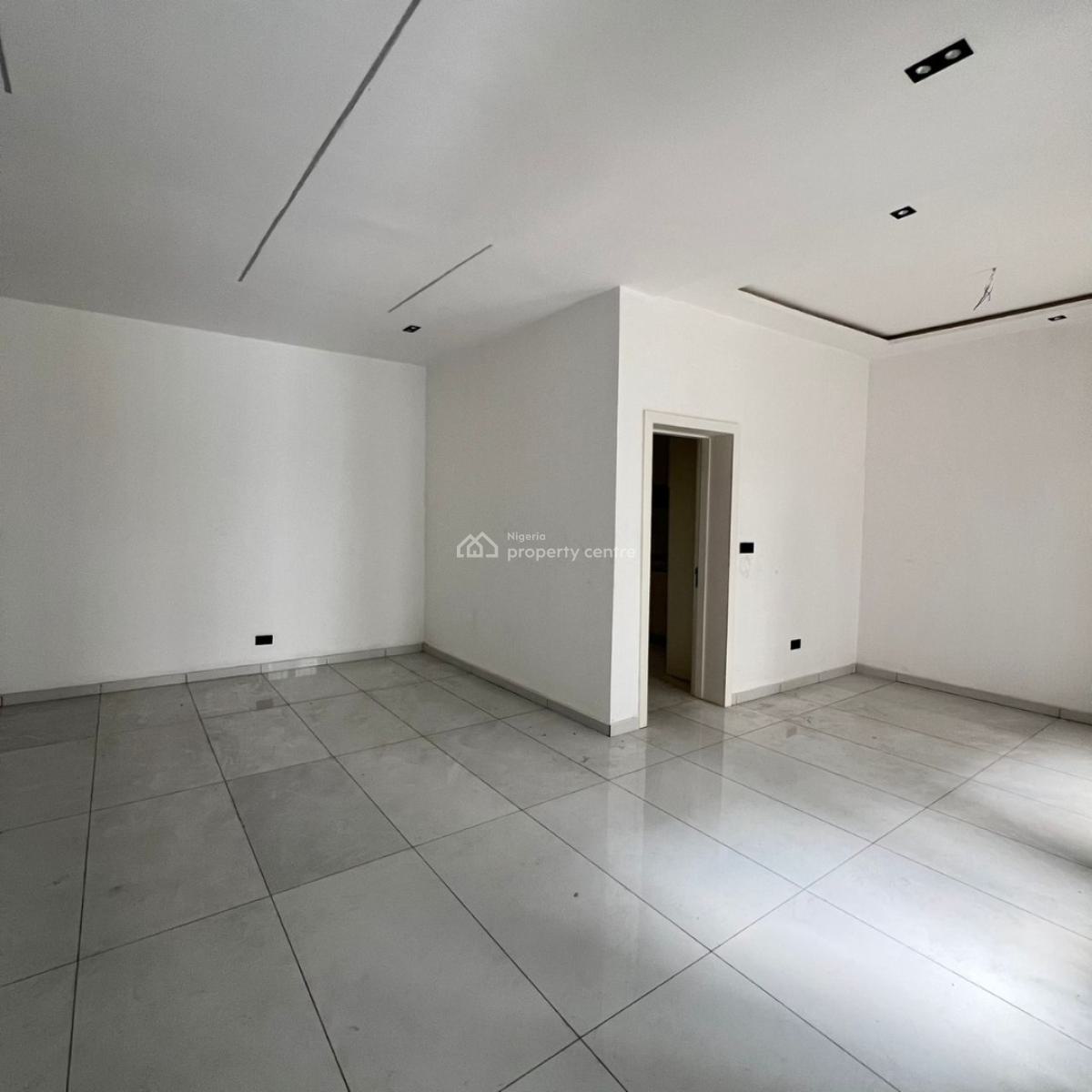 4 Bedrooms Terrace with Bq, Lekki Phase 2, Lekki, Lagos, House for Rent