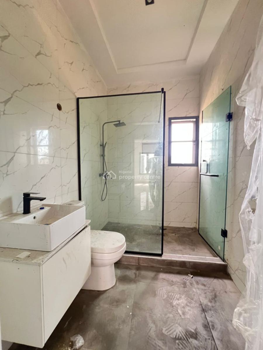 4 Bedrooms Terrace with Bq, Lekki Phase 2, Lekki, Lagos, House for Rent