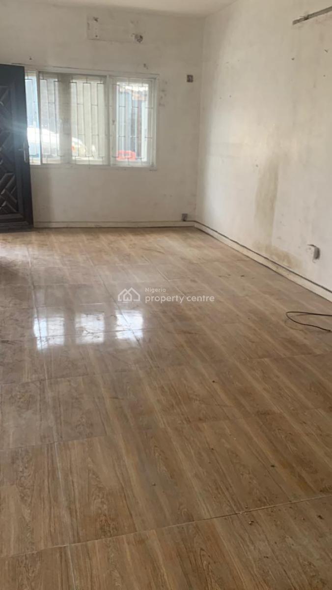 Decent Standard and Spacious 3 Bedroom Apartment, Oba Akran, Ikeja, Lagos, Flat / Apartment for Rent