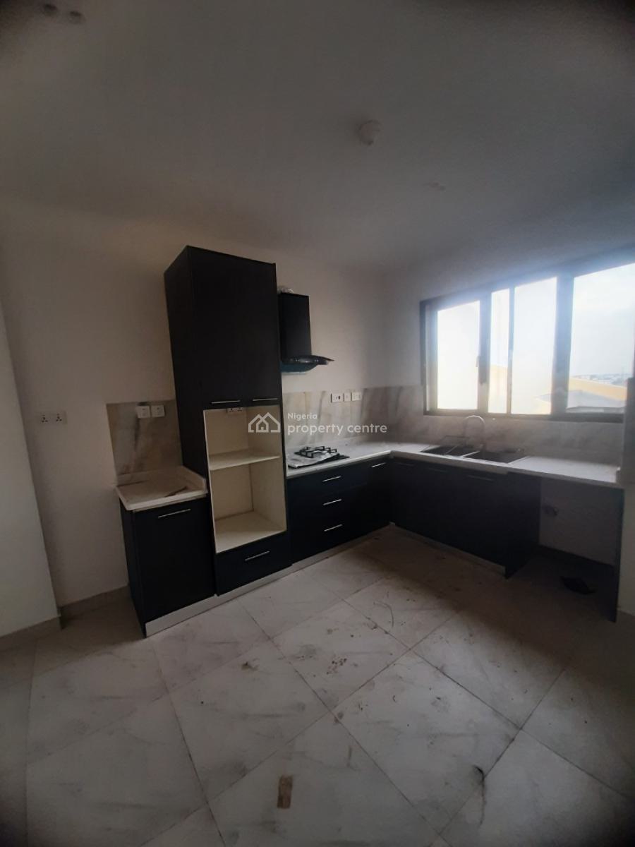 Newly Built and Serviced 2 Bedroom En-suite Flat with Fitted Kitchen,, Ikate, Lekki, Lagos, Flat / Apartment for Sale