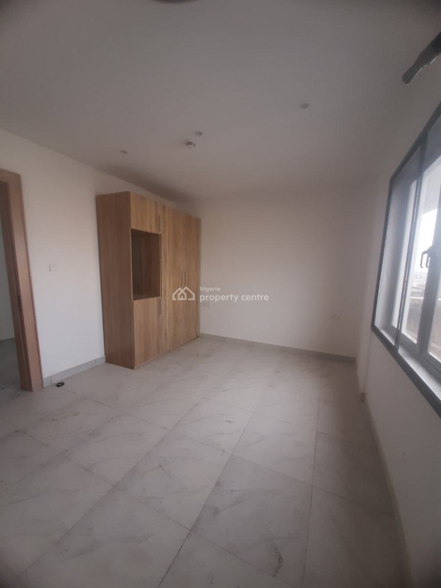 Newly Built and Serviced 2 Bedroom En-suite Flat with Fitted Kitchen,, Ikate, Lekki, Lagos, Flat / Apartment for Sale