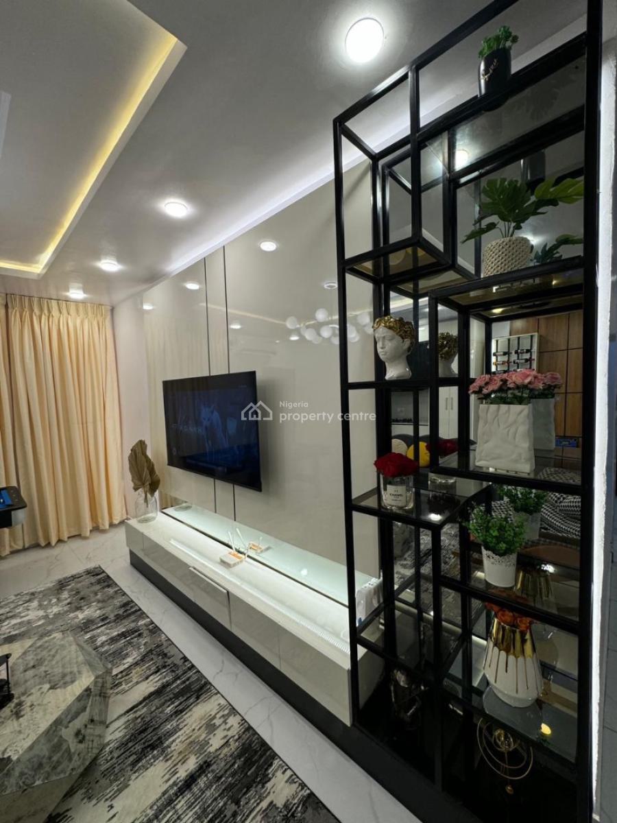 Beautiful 2 Bedroom Apartment with Swimming Pool, Gym and Snooker, Emcel Apartments, Ikate Elegushi, Lekki, Lagos, Flat / Apartment Short Let