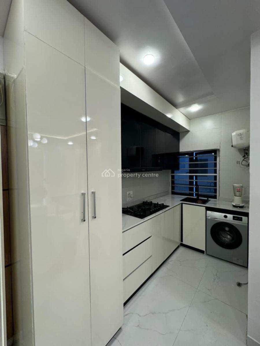 Beautiful 2 Bedroom Apartment with Swimming Pool, Gym and Snooker, Emcel Apartments, Ikate Elegushi, Lekki, Lagos, Flat / Apartment Short Let