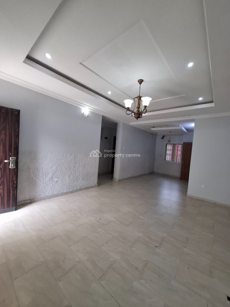 Standard Two Bedroom Just Out, Guzape District, Abuja, Flat / Apartment for Rent