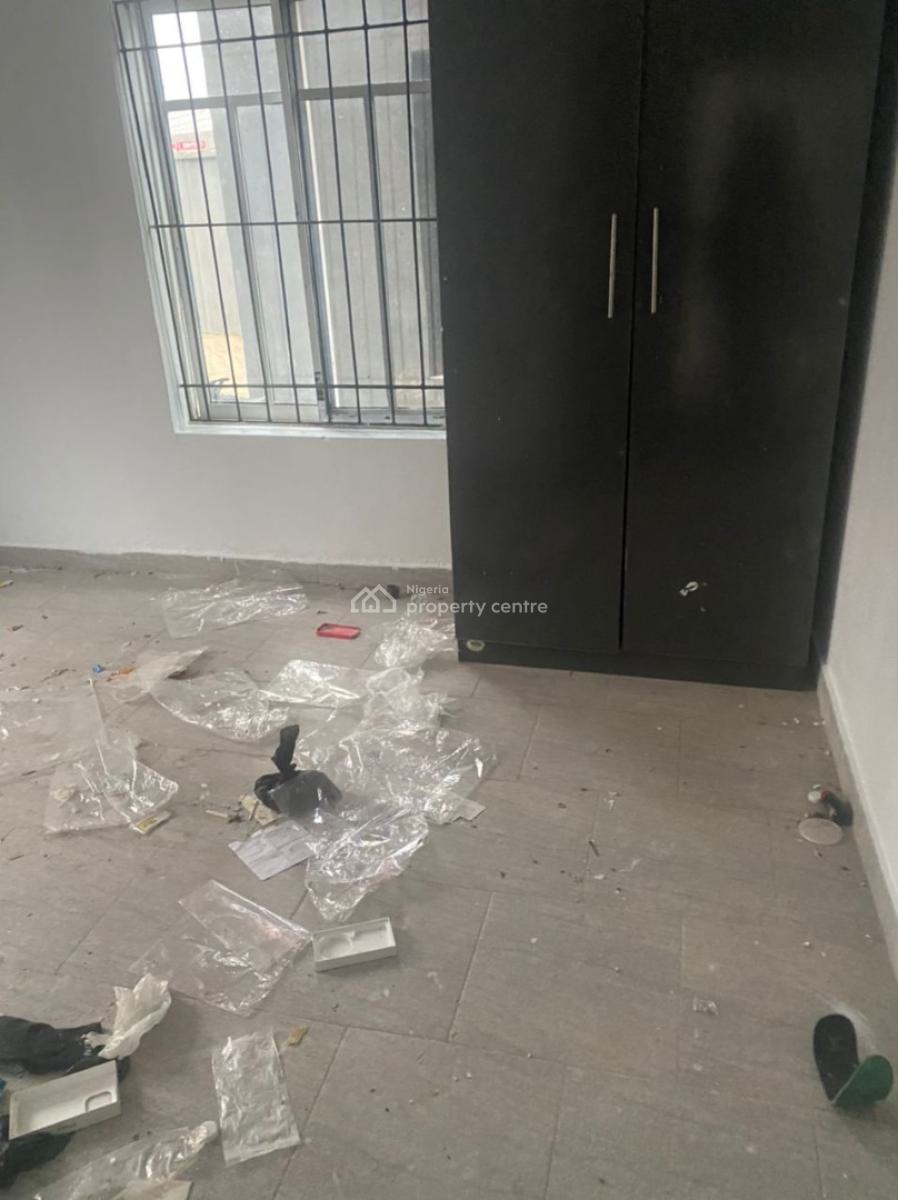 Sharp 2 Bedrooms Apartment, Ogidan Sangotedo, Ajah, Lagos, Flat / Apartment for Rent