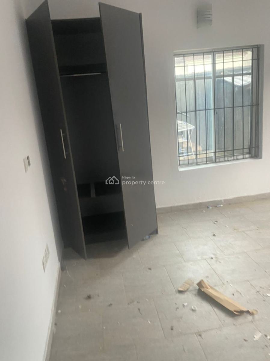 Sharp 2 Bedrooms Apartment, Ogidan Sangotedo, Ajah, Lagos, Flat / Apartment for Rent